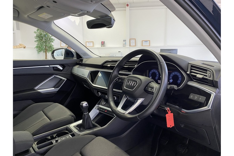 Audi 1.5 TFSI CoD 35 Sport SUV 5dr Petrol Manual Euro 6 (s/s) (150 ps)