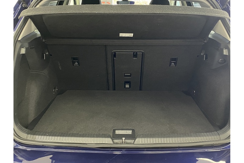 Volkswagen 2.0 TDI Style Hatchback 5dr Diesel DSG Euro 6 (s/s) (150 ps)