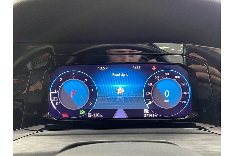 Volkswagen 2.0 TDI Style Hatchback 5dr Diesel DSG Euro 6 (s/s) (150 ps)