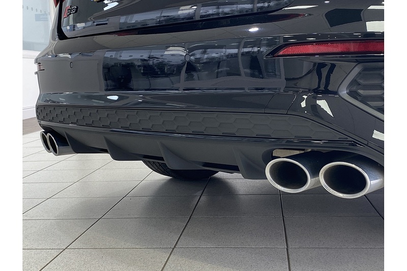 Audi 2.0 TFSI Vorsprung Saloon 4dr Petrol S Tronic quattro Euro 6 (s/s) (310 ps)