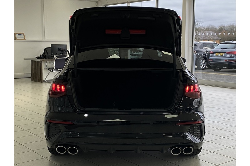 Audi 2.0 TFSI Vorsprung Saloon 4dr Petrol S Tronic quattro Euro 6 (s/s) (310 ps)