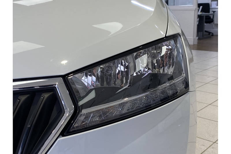 Skoda 1.0 TSI SE Estate 5dr Petrol Manual Euro 6 (s/s) (110 ps)