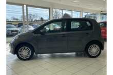 22/22 Volkswagen up! 1.0 up! Hatchback Petrol Manual
