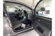 22/22 Volkswagen up! 1.0 up! Hatchback Petrol Manual