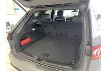 20/20 Volkswagen Touareg 3.0 TDI V6 Black Edition