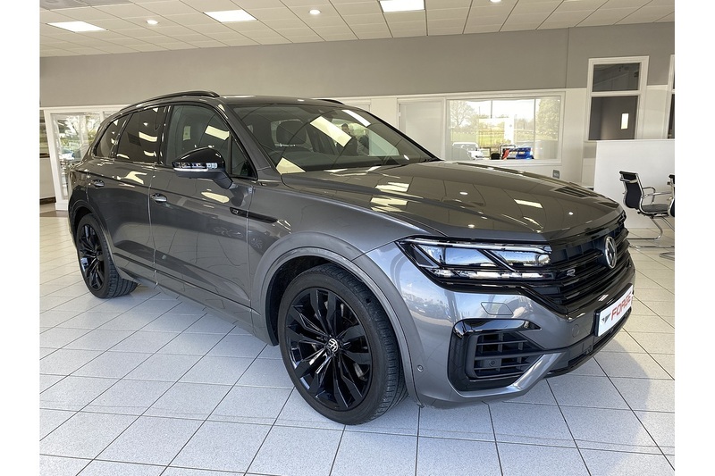 Volkswagen 3.0 TDI V6 Black Edition SUV 5dr Diesel Tiptronic 4Motion Euro 6 (s/s) (286 ps)