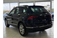 22/72 Volkswagen Tiguan TSI Life 1.5 SUV Petrol DSG 150 ps