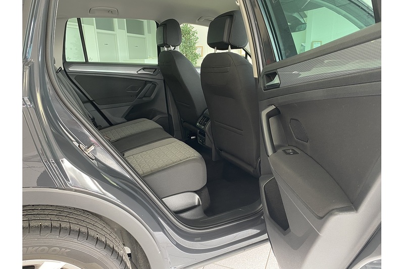 Volkswagen 1.5 TSI Life SUV 5dr Petrol DSG Euro 6 (s/s) (150 ps)