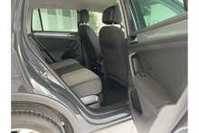 22/72 Volkswagen Tiguan TSI Life 1.5 SUV Petrol DSG 150 ps