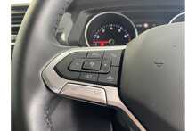 22/72 Volkswagen Tiguan TSI Life 1.5 SUV Petrol DSG 150 ps