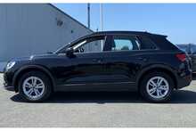 21/71 Audi Q3 1.5 TFSI CoD 35 Technik Manual 150 ps