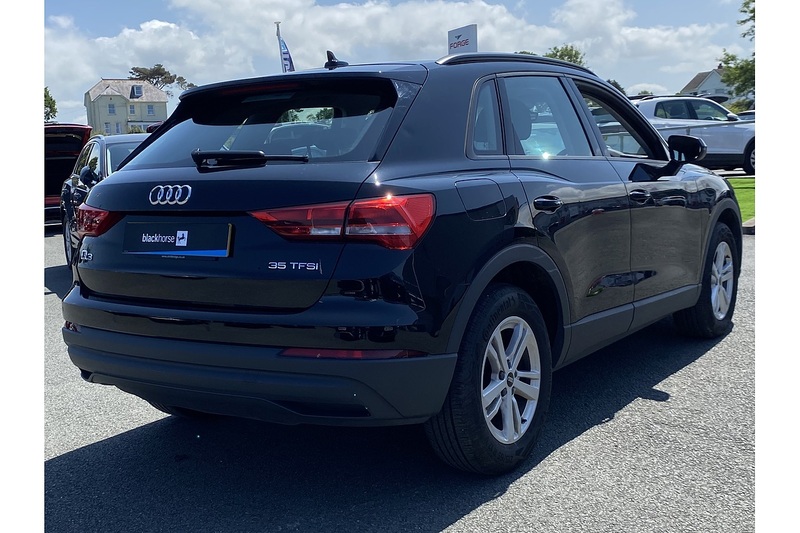 Audi 1.5 TFSI CoD 35 Technik SUV 5dr Petrol Manual Euro 6 (s/s) (150 ps)