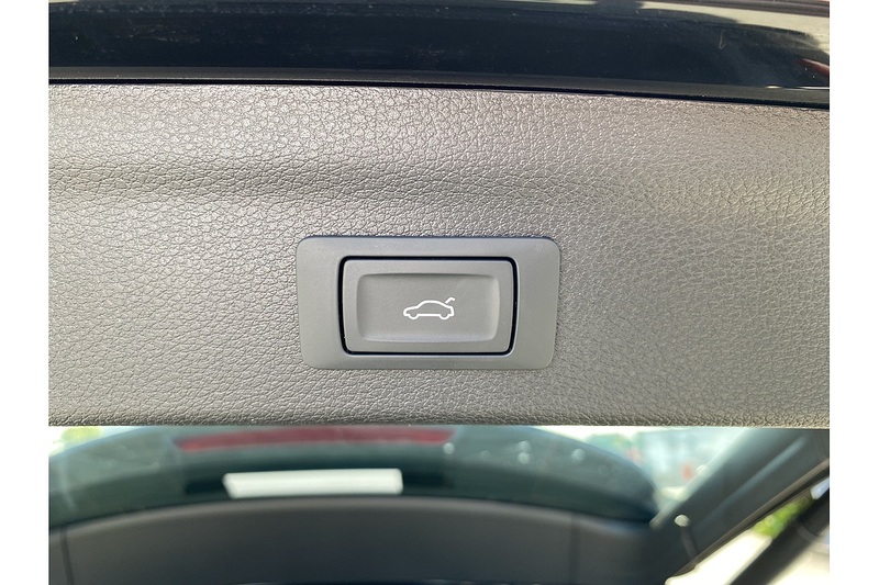 Audi 1.5 TFSI CoD 35 Technik SUV 5dr Petrol Manual Euro 6 (s/s) (150 ps)