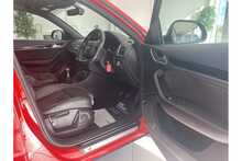 17/67 Audi Q3 2.0 TDI Black Edition SUV Manual quattro 150 ps