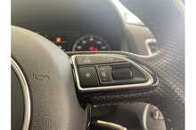 17/67 Audi Q3 2.0 TDI Black Edition SUV Manual quattro 150 ps
