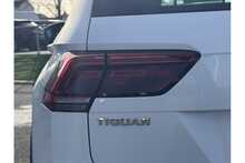 19/69 Volkswagen Tiguan 2.0 TDI R-Line Tech SUV Diesel 150 ps