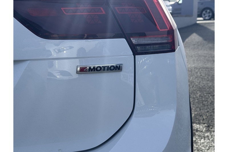 Volkswagen 2.0 TDI R-Line Tech SUV 5dr Diesel Manual Euro 6 (s/s) (150 ps)