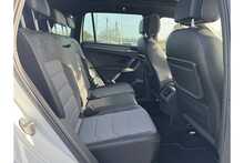 19/69 Volkswagen Tiguan 2.0 TDI R-Line Tech SUV Diesel 150 ps