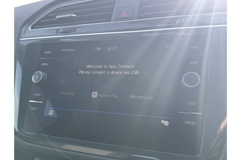 Volkswagen 2.0 TDI R-Line Tech SUV 5dr Diesel Manual Euro 6 (s/s) (150 ps)