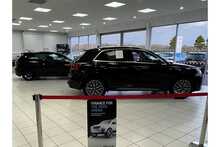 19/69 Volkswagen Tiguan 2.0 TDI R-Line Tech SUV Diesel 150 ps