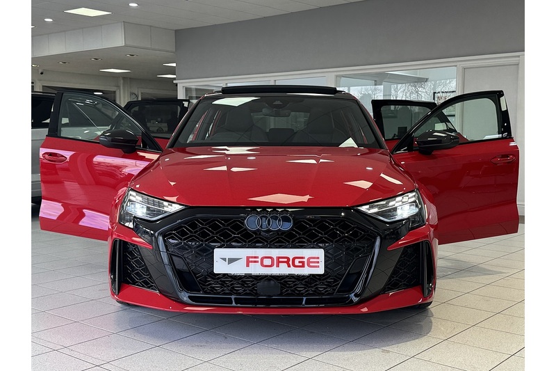 Audi CARBON BLACK S TRONIC 2.5 5dr HATCHBACK S-TRONIC PETROL