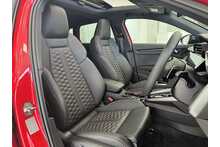 25/25 Audi RS3 Sportback Carbon Black Quattro S-Tronic 5dr Hatchback 400PS