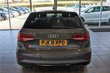 19/68 Audi S3 2.0 TFSI Black EditionS Tronic quattro 300 ps