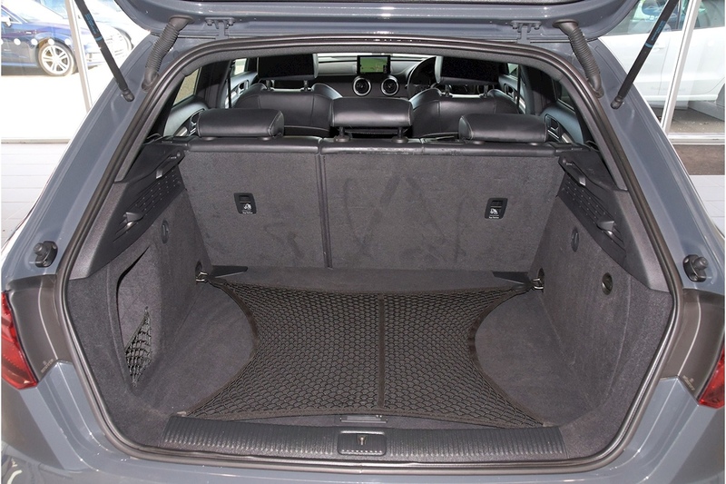 Audi 2.0 TFSI Black Edition Sportback 5dr Petrol S Tronic quattro Euro 6 (s/s) (300 ps)