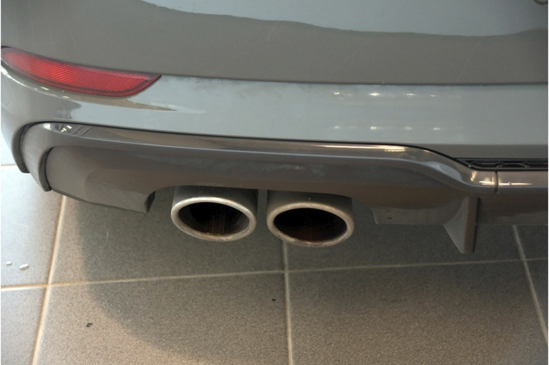 Audi 2.0 TFSI Black Edition Sportback 5dr Petrol S Tronic quattro Euro 6 (s/s) (300 ps)