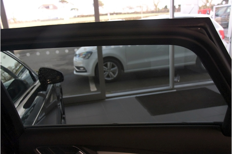 Audi 2.0 TFSI Black Edition Sportback 5dr Petrol S Tronic quattro Euro 6 (s/s) (300 ps)