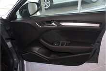 19/68 Audi S3 2.0 TFSI Black EditionS Tronic quattro 300 ps