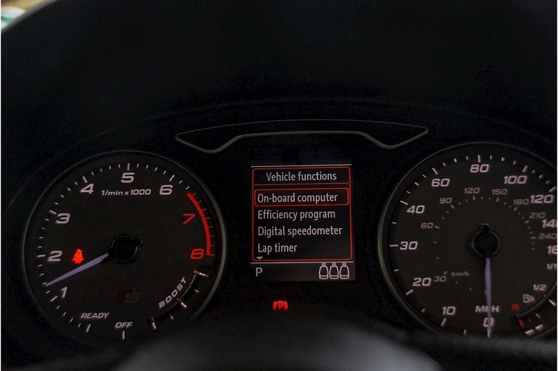 Audi 2.0 TFSI Black Edition Sportback 5dr Petrol S Tronic quattro Euro 6 (s/s) (300 ps)