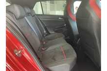 21/21 Volkswagen Golf TSI GTI Clubsport 2.0 DSG (300 ps)