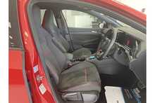 21/21 Volkswagen Golf TSI GTI Clubsport 2.0 DSG (300 ps)