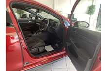 21/21 Volkswagen Golf TSI GTI Clubsport 2.0 DSG (300 ps)