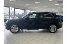 18/68 Audi Q5 2.0 TDI 40 S line Diesel S Tronic quattro 190 ps