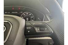 18/68 Audi Q5 2.0 TDI 40 S line Diesel S Tronic quattro 190 ps