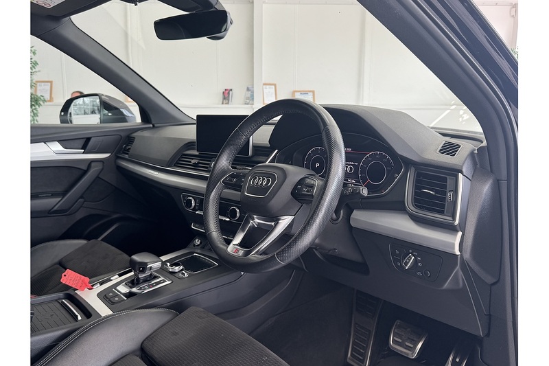 Audi 2.0 TDI 40 S line SUV 5dr Diesel S Tronic quattro Euro 6 (s/s) (190 ps)