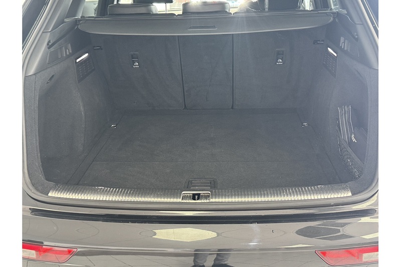 Audi 2.0 TDI 40 S line SUV 5dr Diesel S Tronic quattro Euro 6 (s/s) (190 ps)