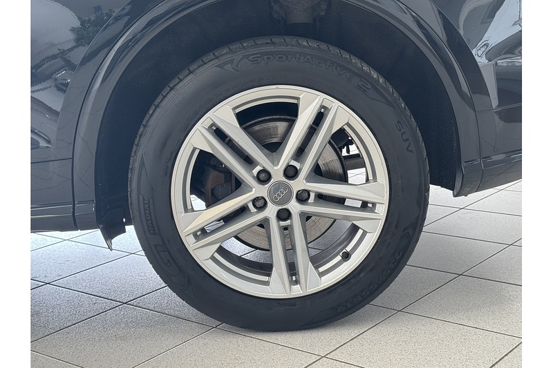 Audi 2.0 TDI 40 S line SUV 5dr Diesel S Tronic quattro Euro 6 (s/s) (190 ps)