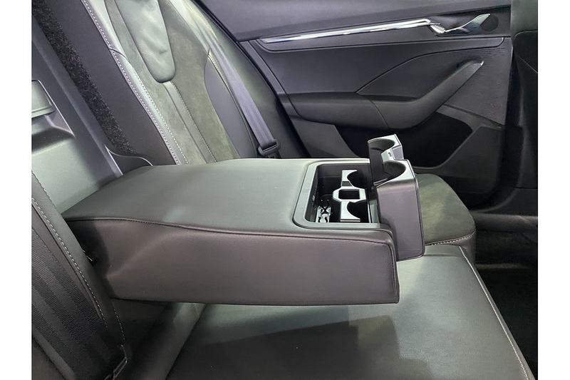 Skoda TSI ACT SE L First Edition Hatchback 1.5 Manual Petrol