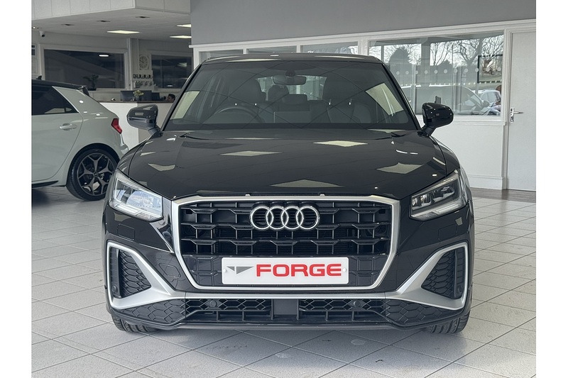 Audi 1.5 TFSI CoD 35 S line SUV 5dr Petrol S Tronic Euro 6 (s/s) (150 ps)