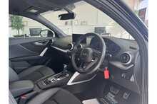 21/21 Audi Q2 S-Line 1.5 TFSI CoD S Tronic