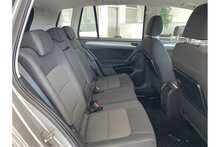 16/66 Volkswagen Golf SV TDI BlueMotion Tech SE