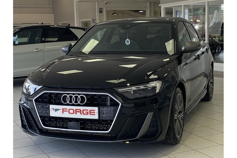 Audi 2.0 TFSI 40 S line Competition Sportback 5dr Petrol S Tronic Euro 6 (s/s) (207 ps)