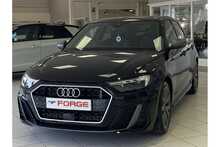 21/21 Audi A1 TFSI 40 S line Competition Sportback S Tronic 207 ps