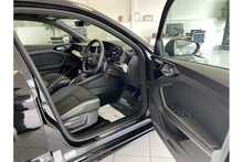 21/21 Audi A1 TFSI 40 S line Competition Sportback S Tronic 207 ps