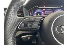 21/21 Audi A1 TFSI 40 S line Competition Sportback S Tronic 207 ps