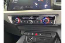 21/21 Audi A1 TFSI 40 S line Competition Sportback S Tronic 207 ps