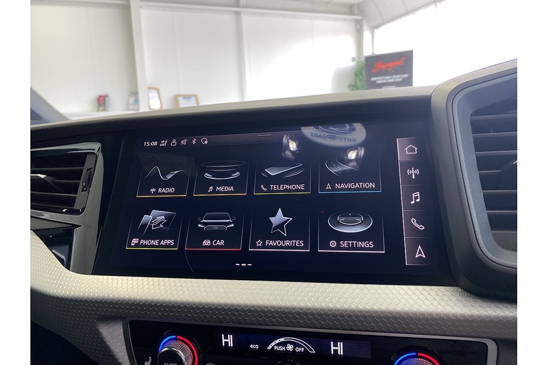 Audi 2.0 TFSI 40 S line Competition Sportback 5dr Petrol S Tronic Euro 6 (s/s) (207 ps)